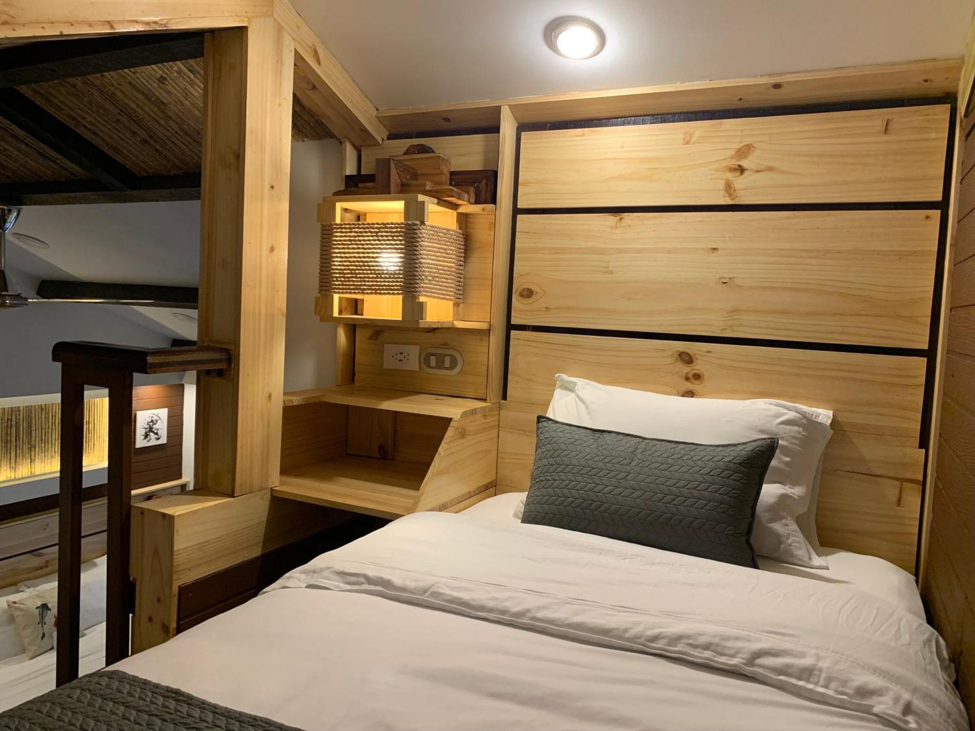 Aranjuez Lofts Santa Ana Apartman Santa Ana  Szoba fotó